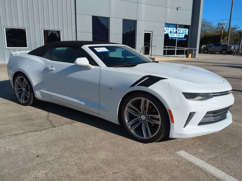Used 2018 Chevrolet Camaro LT w/ RS Package image 2