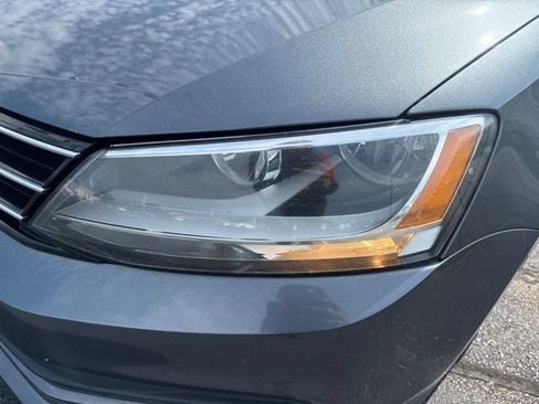 Used 2016 Volkswagen Jetta S FWD image 9