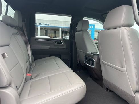 Used 2025 Chevrolet Silverado 2500 LTZ w/ Z71 Chrome Sport Edition image 31