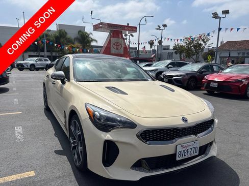 Used 2020 Kia Stinger GT2 AWD/4WD image 2