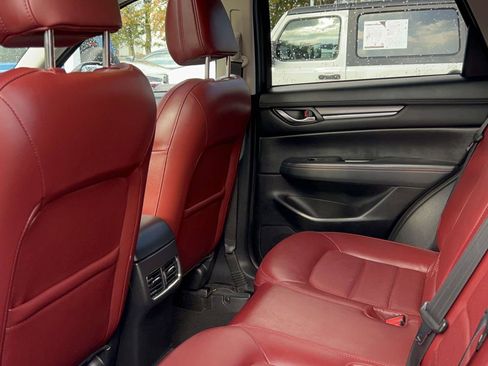 Used 2023 MAZDA CX-5 Carbon Edition image 28