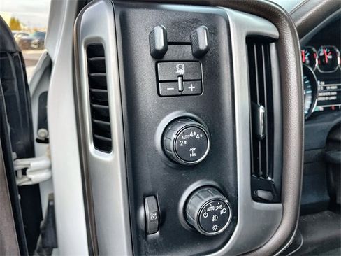 Used 2018 GMC Sierra 1500 SLT w/ SLT Premium Package image 20