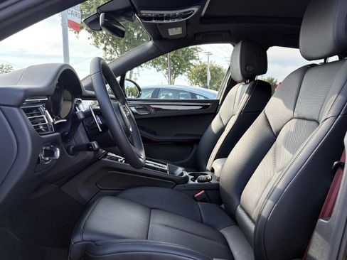 Used 2026 Porsche Macan S AWD/4WD image 9