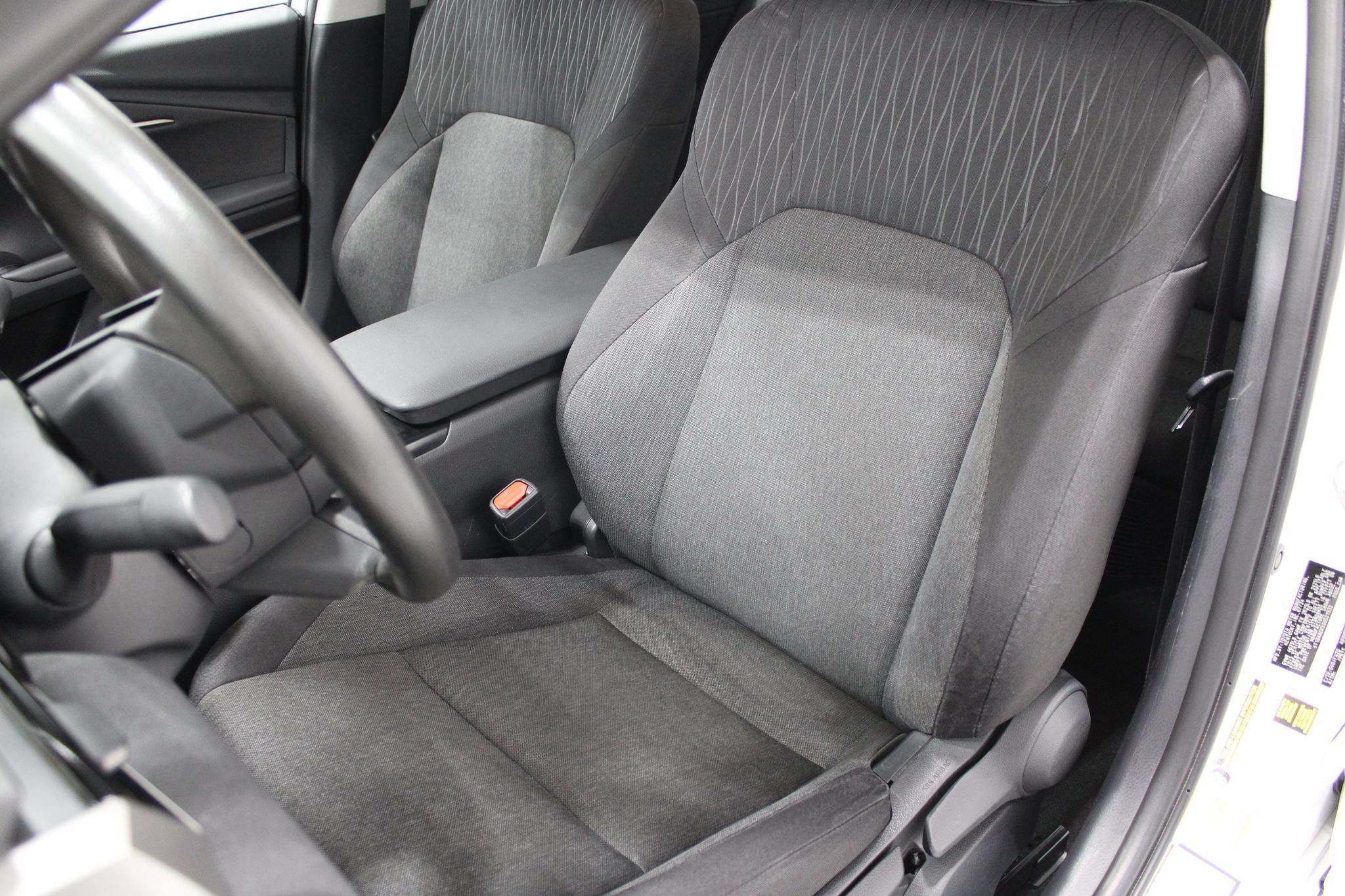 Used 2025 Toyota Camry LE FWD image 14