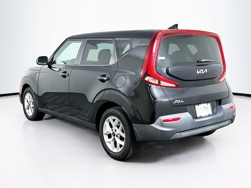 Used 2022 Kia Soul LX w/ Technology Package FWD image 5
