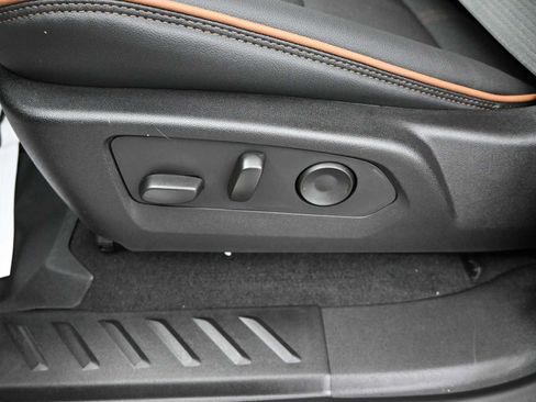 New 2026 GMC Canyon AT4 image 21