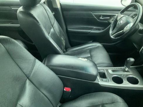 Used 2013 Nissan Altima 2.5 SL w/ 2.5 Moonroof Pkg image 5