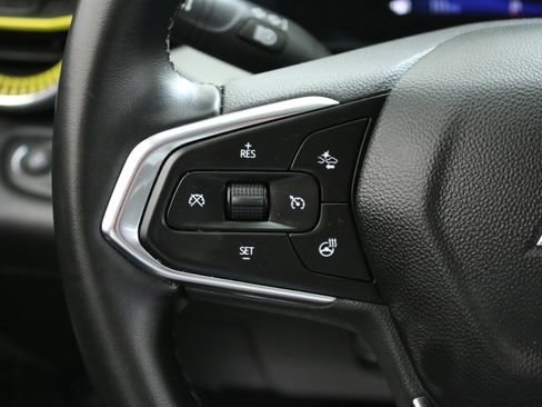 Used 2024 Chevrolet Trax ACTIV w/ Driver Confidence Package FWD image 14