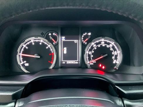 Used 2020 Toyota 4Runner TRD Pro AWD/4WD image 25