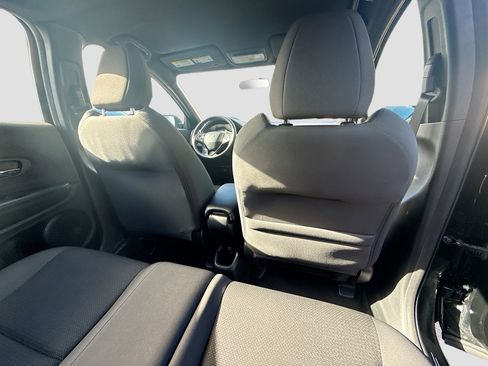 Used 2019 Honda HR-V Sport image 28