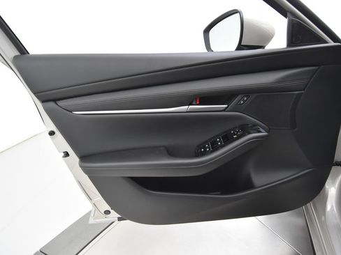 New 2026 MAZDA MAZDA3 2.5 S Sedan w/ Preferred Pkg FWD image 32