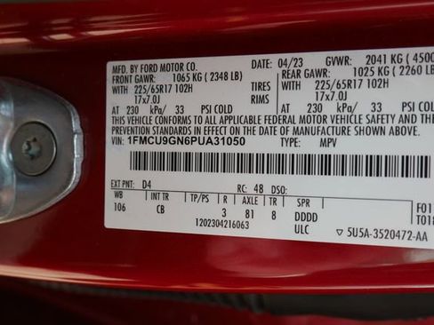 Used 2023 Ford Escape Active AWD/4WD image 27