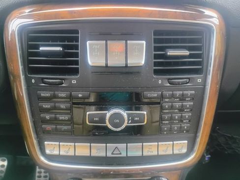 Used 2014 Mercedes-Benz G 550 image 39