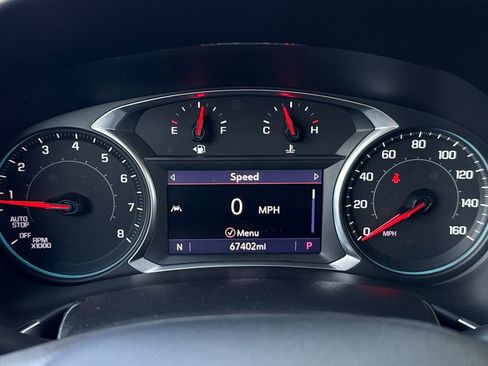 Used 2020 Chevrolet Equinox LT w/ Sport Edition FWD image 30