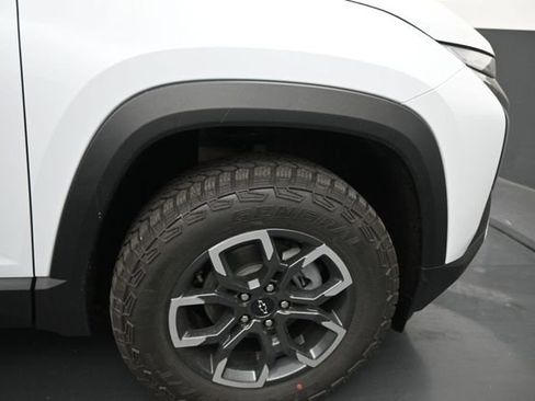 New 2026 Chevrolet Equinox ACTIV AWD/4WD image 13
