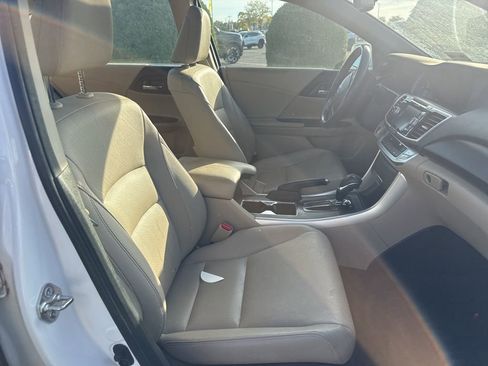 Used 2015 Honda Accord EX-L image 19