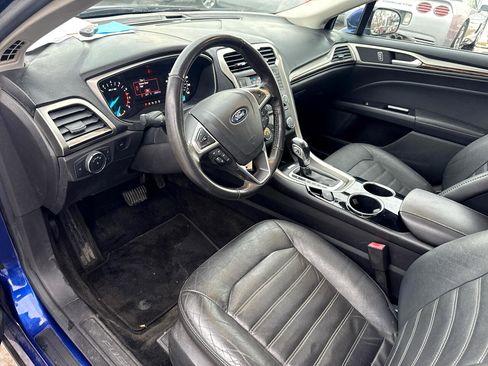 Used 2013 Ford Fusion SE image 9