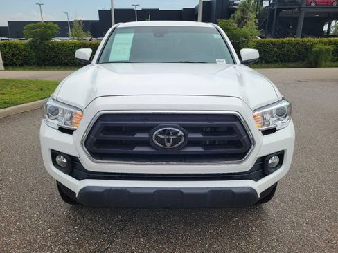 Used 2023 Toyota Tacoma SR5 RWD image 3