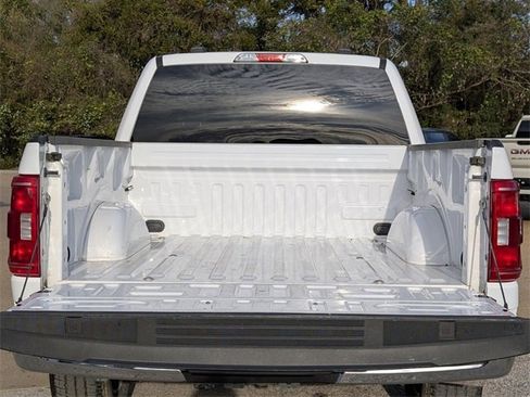 Used 2023 Ford F150 XLT image 11