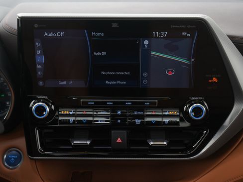 Used 2021 Toyota Highlander Platinum image 15