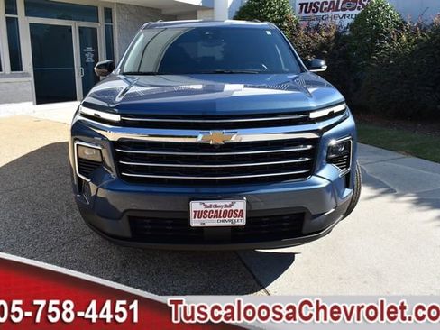 New 2026 Chevrolet Traverse LT w/ Driver Confidence Package image 4