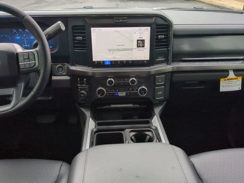 Used 2025 Ford F350 Lariat w/ Black Appearance Package AWD/4WD image 19