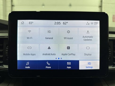 Used 2023 Ford Explorer XLT w/ Equipment Group 202A image 35