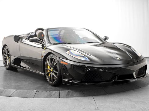 Used 2009 Ferrari F430 Scuderia RWD image 17