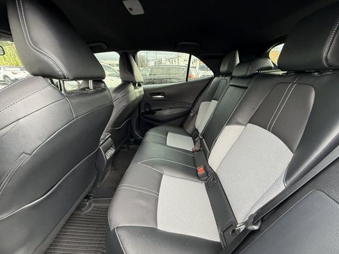 Used 2025 Toyota Corolla XSE image 16