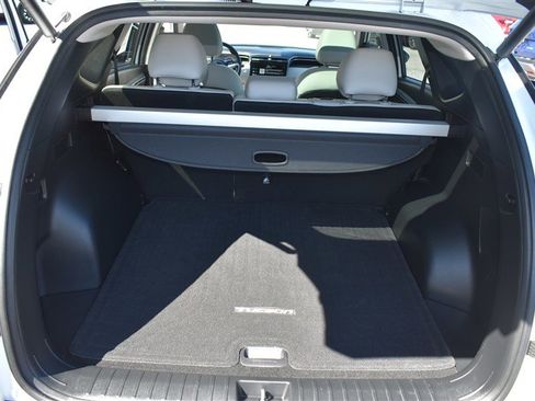 Used 2023 Hyundai Tucson Limited w/ Cargo Package AWD/4WD image 28
