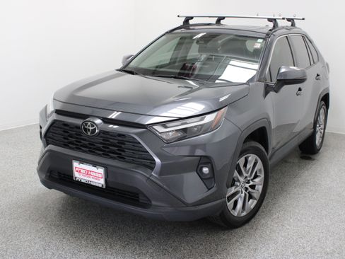 Used 2023 Toyota RAV4 XLE Premium FWD image 2