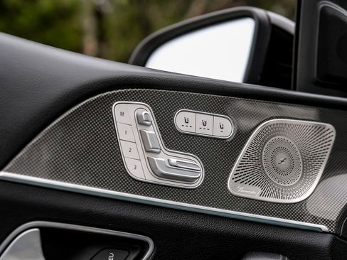 Used 2021 Mercedes-Benz GLS 580 4MATIC image 51