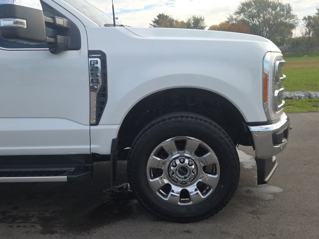 Used 2023 Ford F250 Lariat w/ Tow Technology Package AWD/4WD image 4