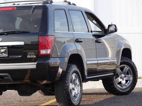 Used 2007 Jeep Grand Cherokee Overland AWD/4WD image 26