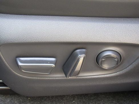 Used 2027 Toyota Land Cruiser w/ Premium Package AWD/4WD image 12