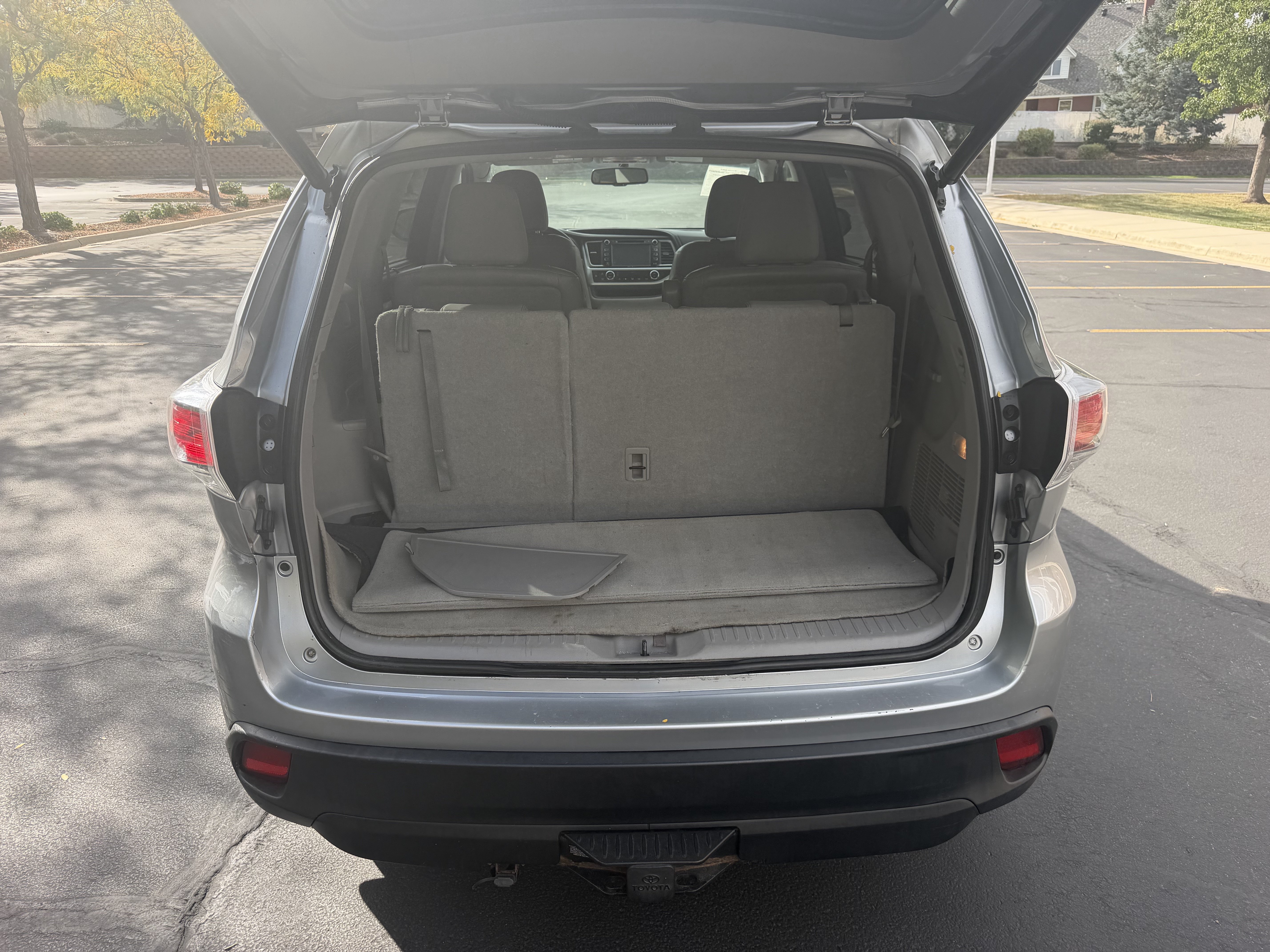 Used 2015 Toyota Highlander XLE AWD/4WD image 25