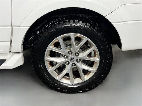 Used 2017 Ford Expedition EL Limited image 10