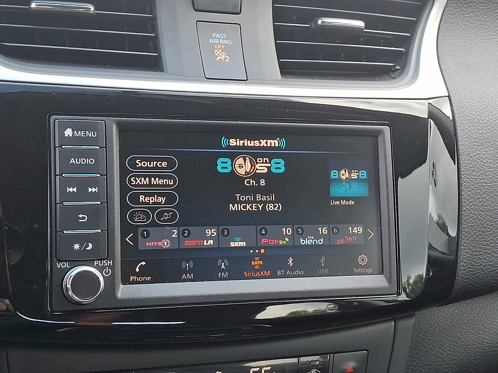 Certified 2019 Nissan Sentra SV FWD image 19