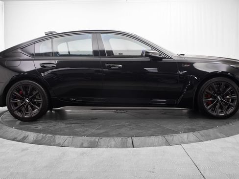 Used 2025 Cadillac CT5 V Blackwing w/ Parking Package RWD image 8