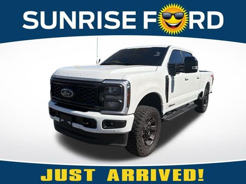 Used 2024 Ford F350 Lariat w/ Lariat Ultimate Package image 1