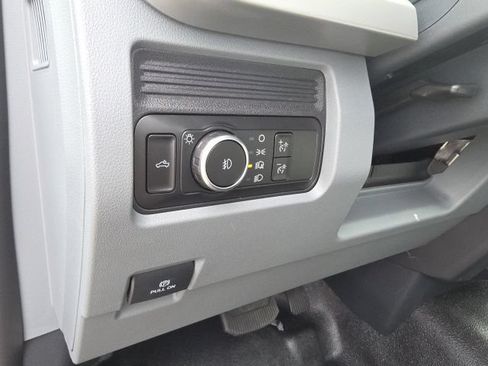 New 2026 Ford F550 4x4 Regular Cab Super Duty image 13