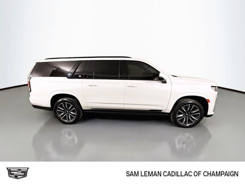 Used 2023 Cadillac Escalade ESV Sport w/ Touring Package AWD/4WD image 8