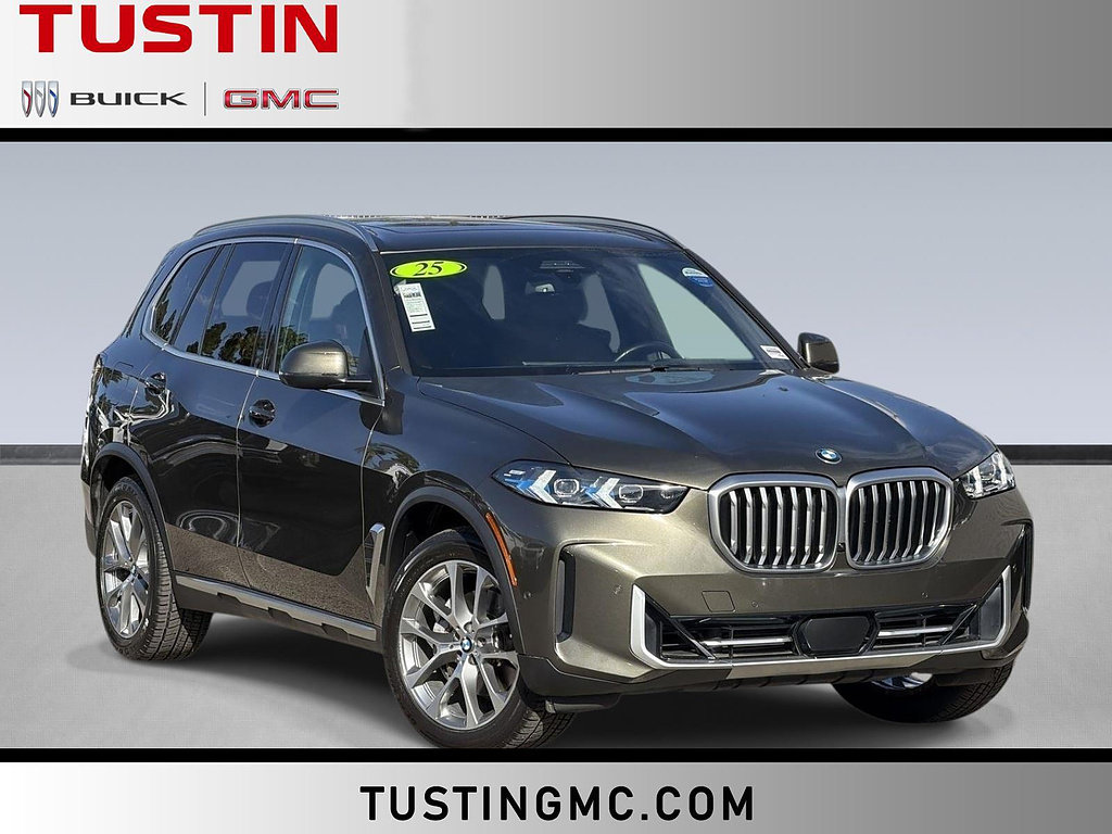 Used 2025 BMW X5 xDrive40i AWD/4WD image 1