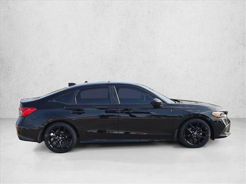 Used 2024 Honda Civic Sport image 4