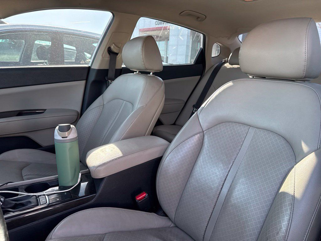 Used 2017 Kia Optima EX FWD image 14