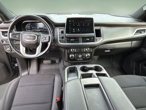 Used 2022 GMC Yukon SLE w/ Gmc Pro Safety Plus Package image 16
