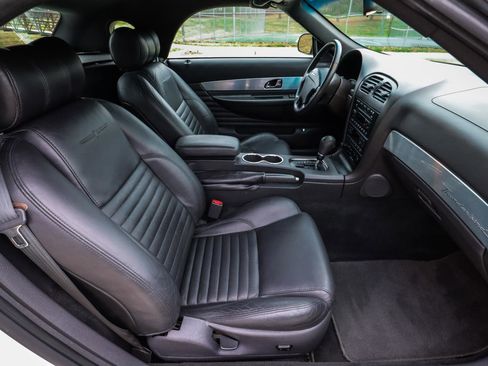 Used 2002 Ford Thunderbird image 34