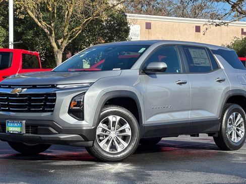 New 2026 Chevrolet Equinox LT image 7