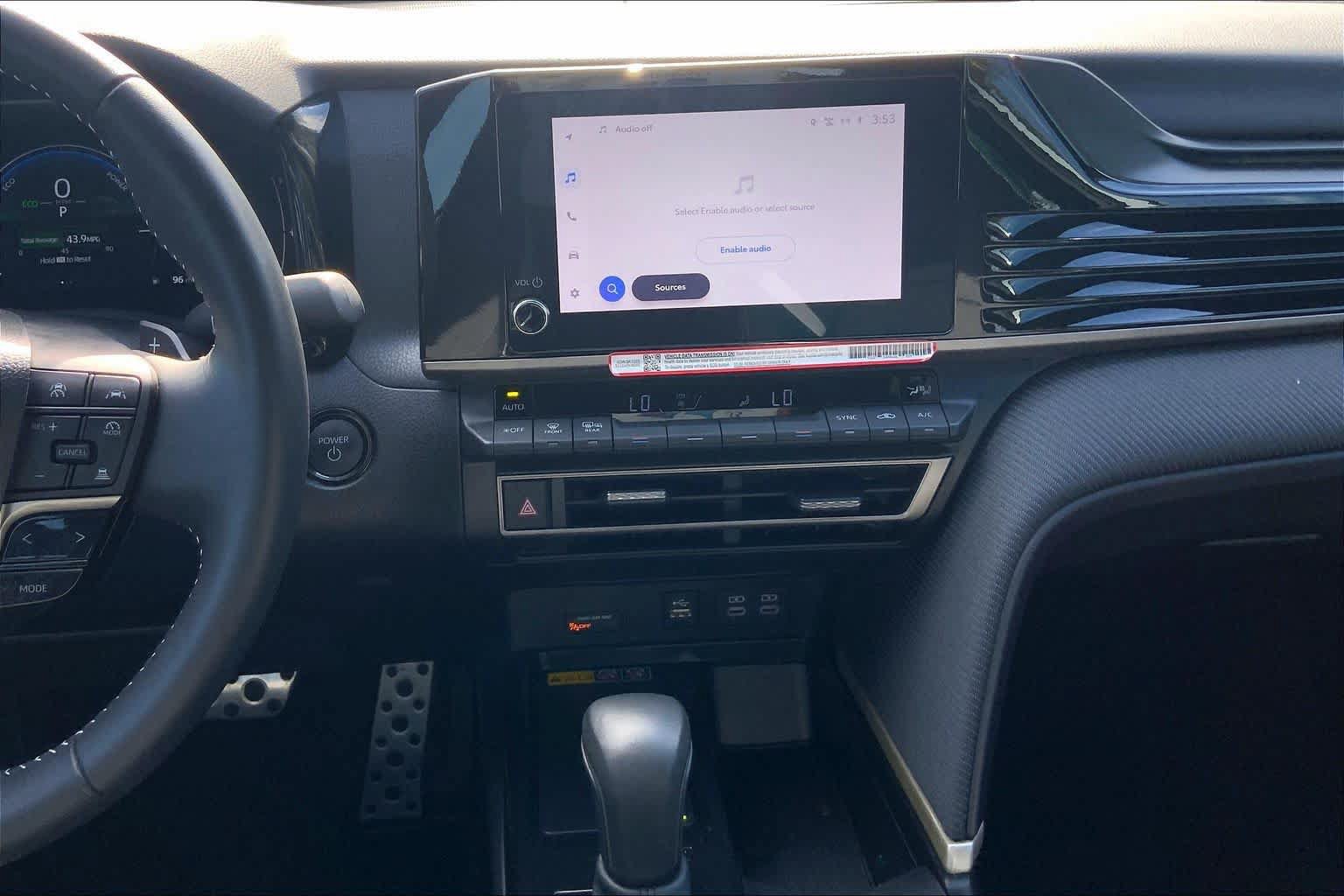 Used 2026 Toyota Camry SE w/ Convenience Package FWD image 7