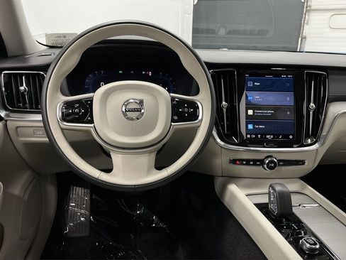 Used 2024 Volvo S60 B5 Ultimate w/ Climate Package image 5